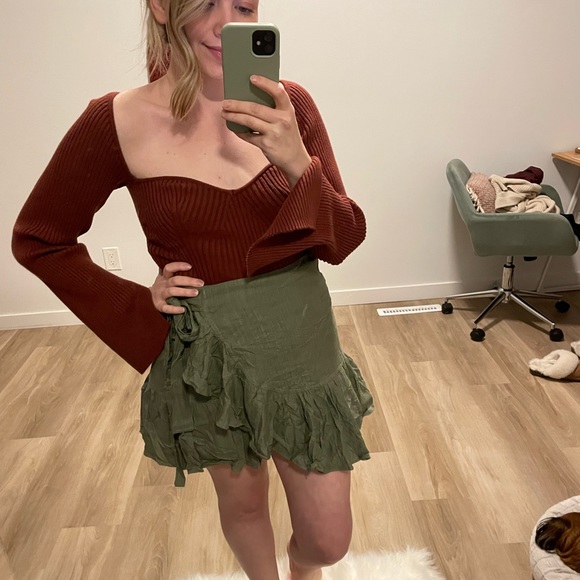 Princess Polly Khaki Wrap Skirt NWT! - Picture 3 of 11